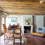 2-Room In Heart Of Paris-Marais